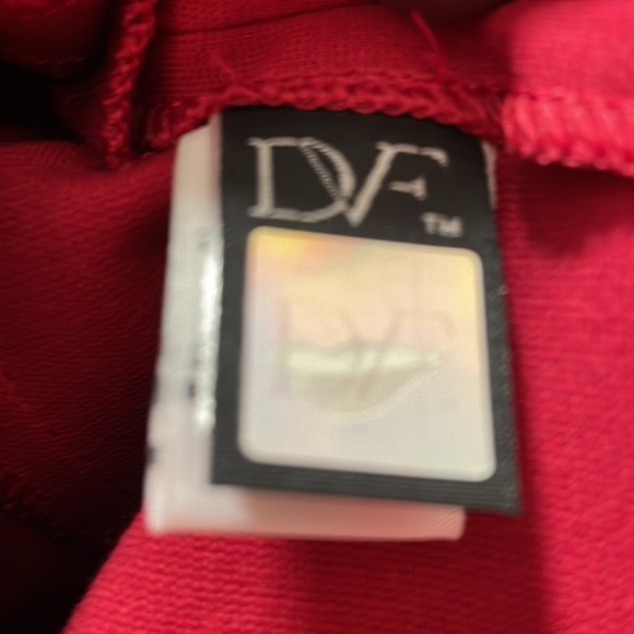 Diane Von Furstenberg Shift Dress - Picture 4 of 6